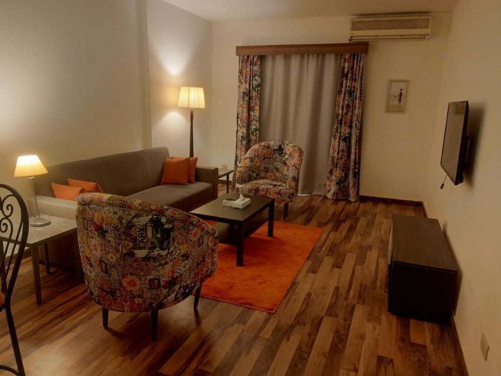 Room 6